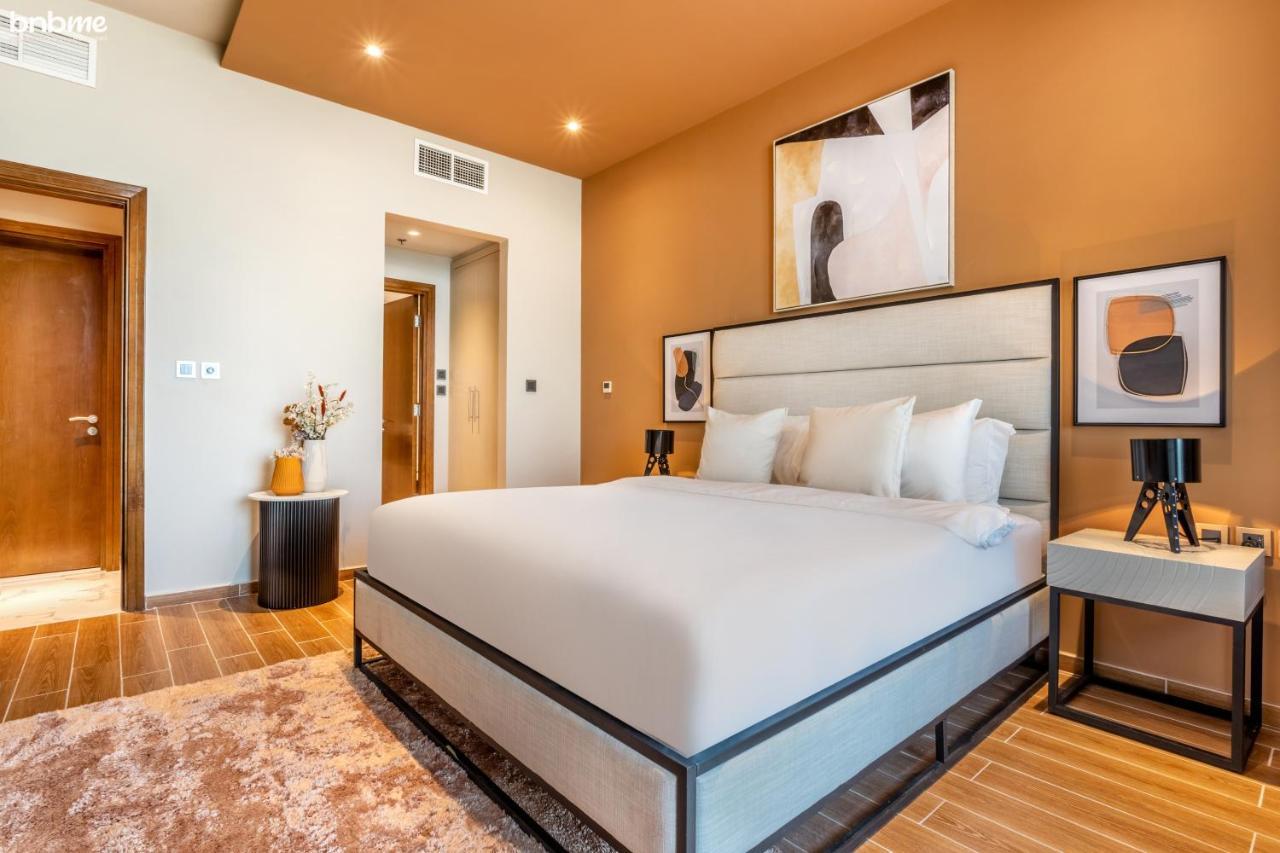 Bnbmehomes - Luxury 2B Apt - Al Habtoor - Amna Tower - 5044 Дубай Экстерьер фото